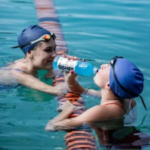 OSHEE ISOTONIC multiaugļu dzēriens ar vitamīniem un saldinātājiem, 750ml