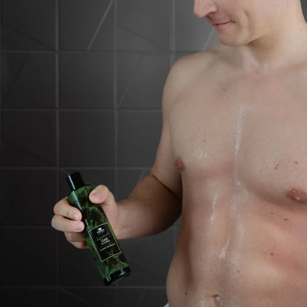 MAGRADA OAK dušas želeja ar ozola ekstraktu vīriešiem, 250 ml